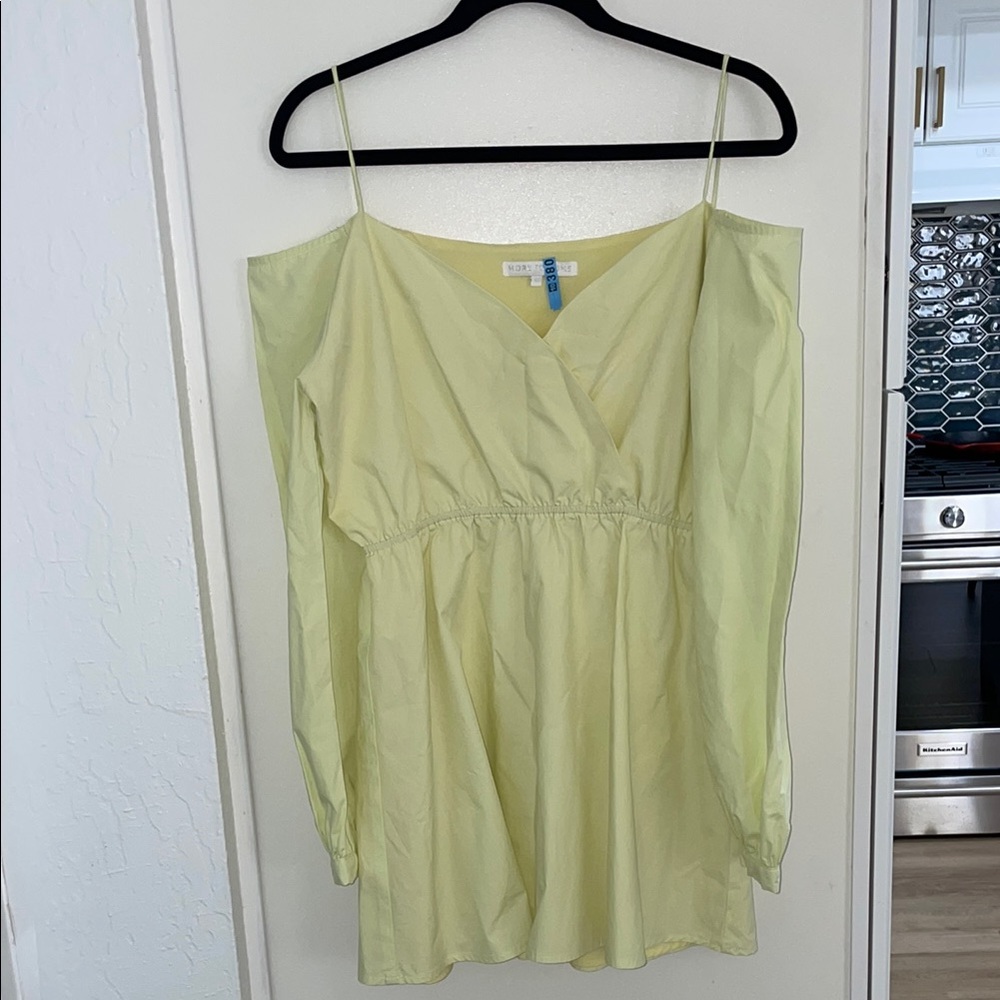 Revolve Brand More to Come Light Yellow Off-Shoulder Mini Dress | L